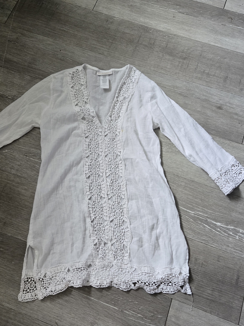 La Blanca White Crochet-Trim V-Neck Tunic